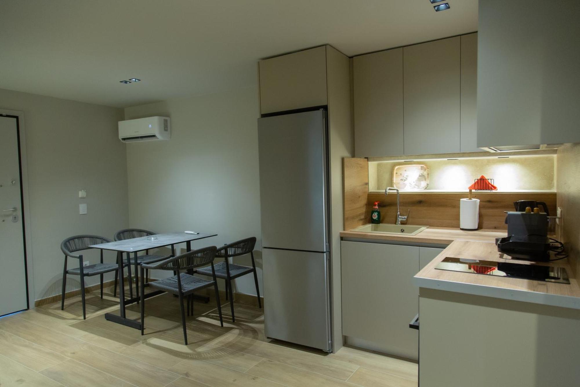 Νεακιτοσ Luxury Apartments Никити Экстерьер фото